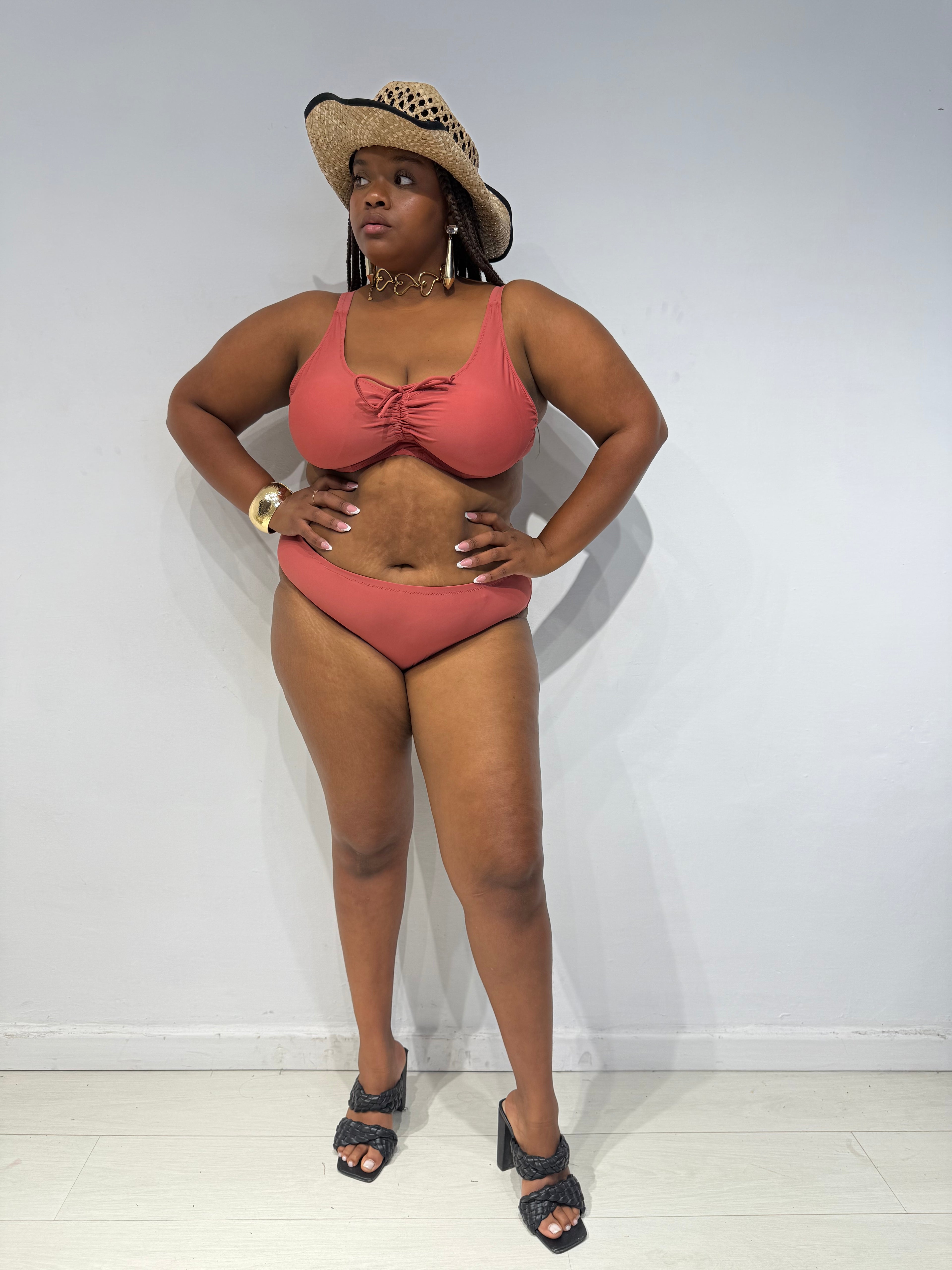 Bikini Basic Cipolla