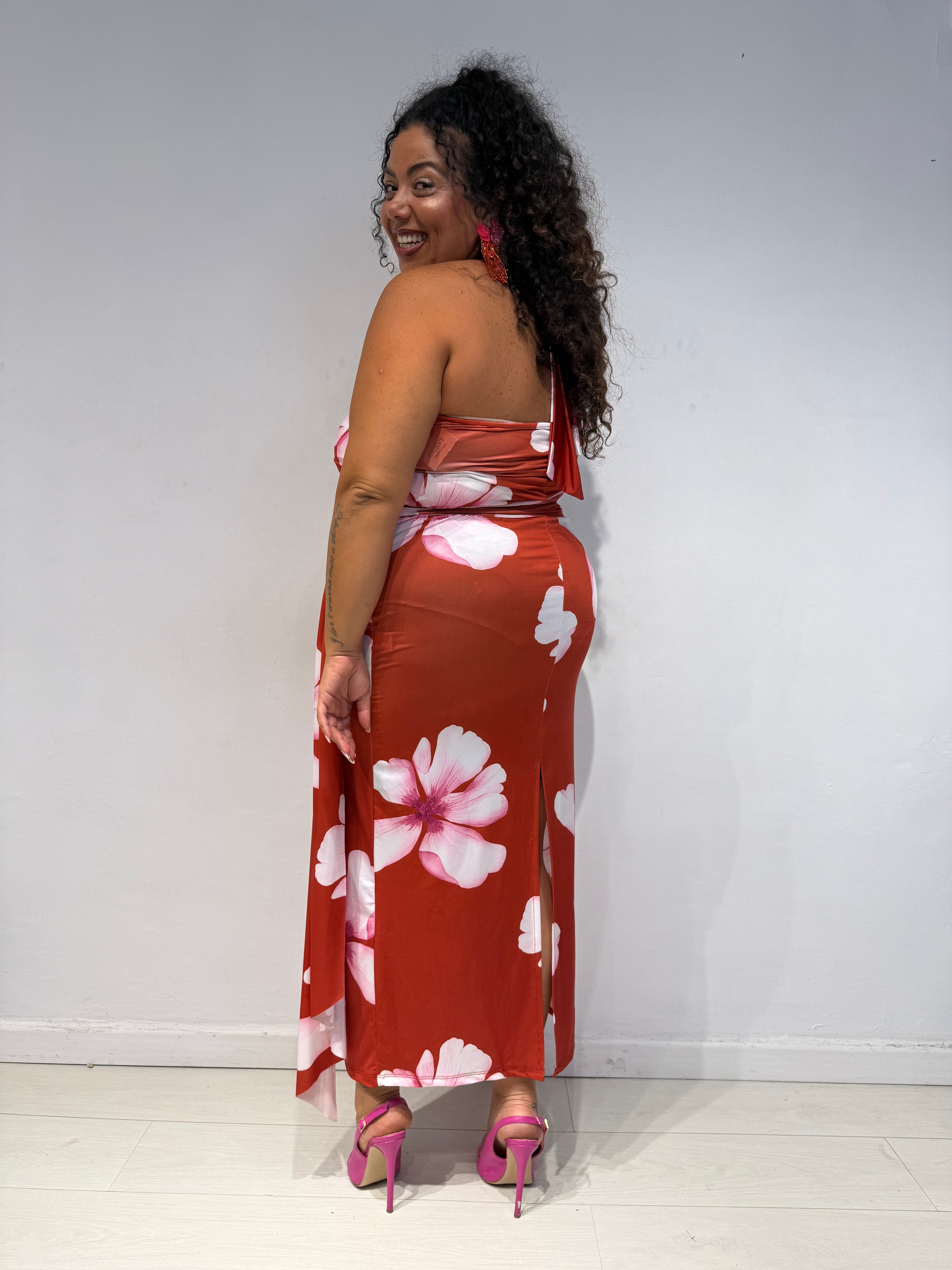 Abito Naomi Ruggine
