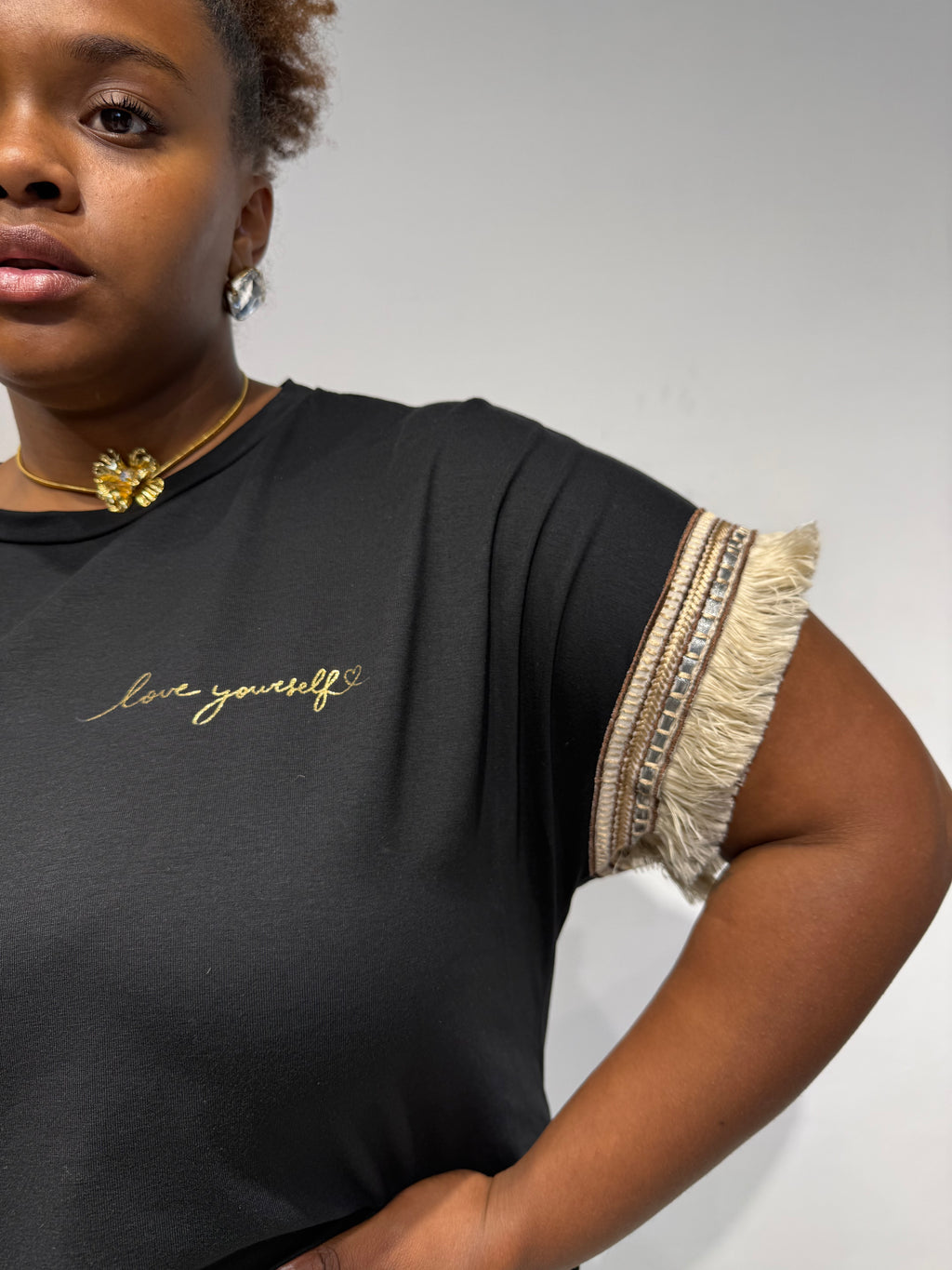 T-Shirt India Nera