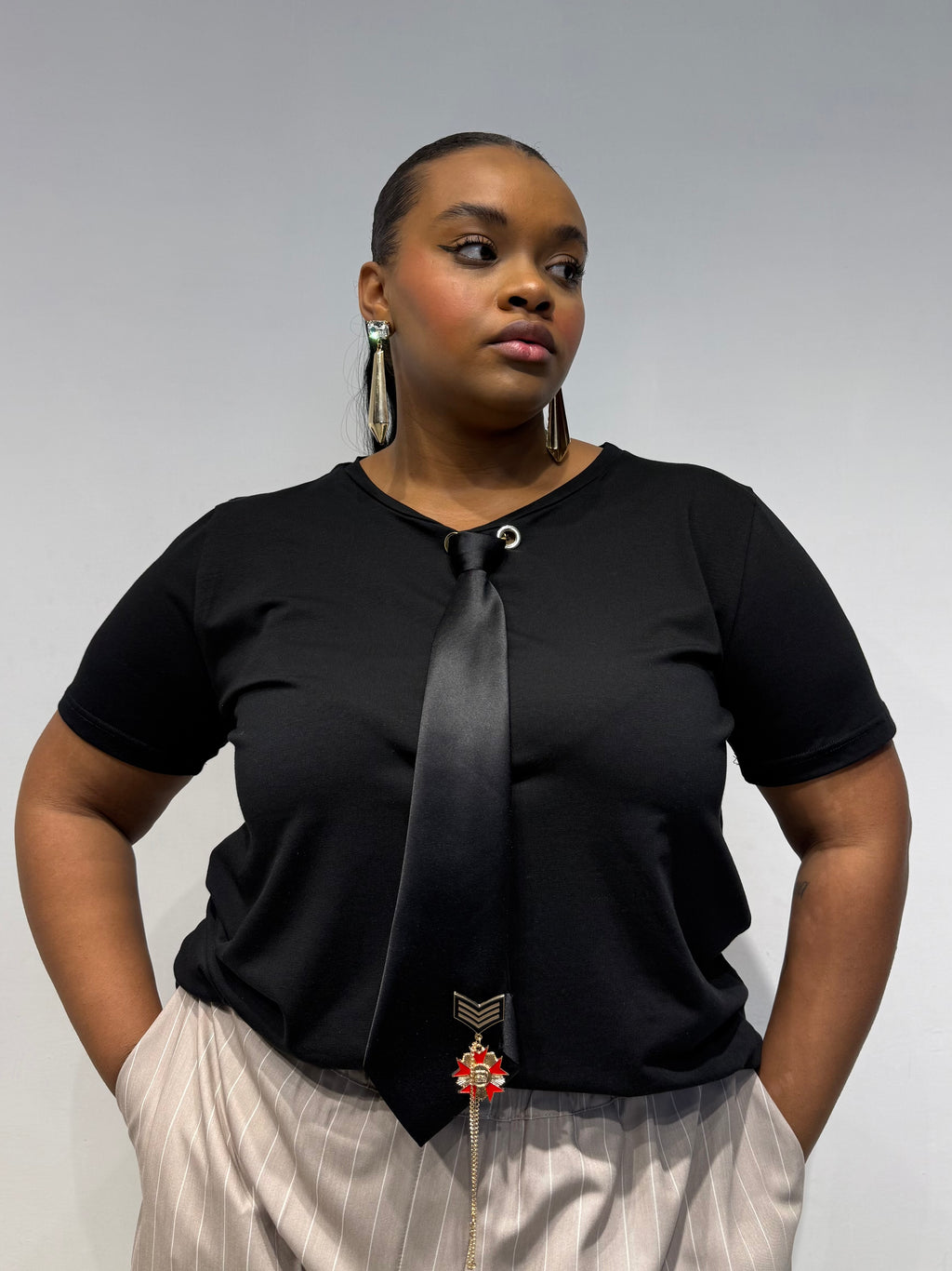 T-Shirt College Nera