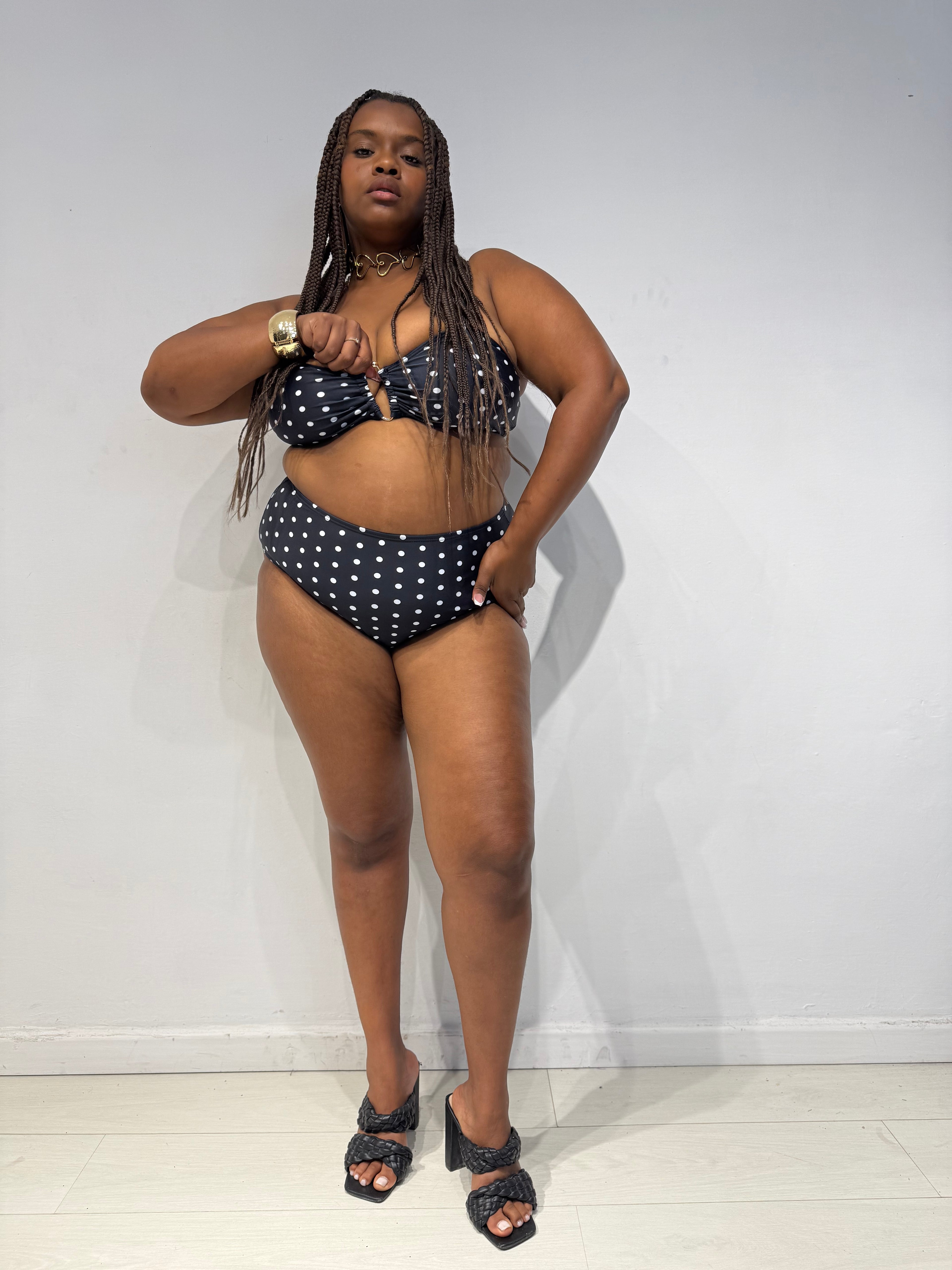 Bikini Pois