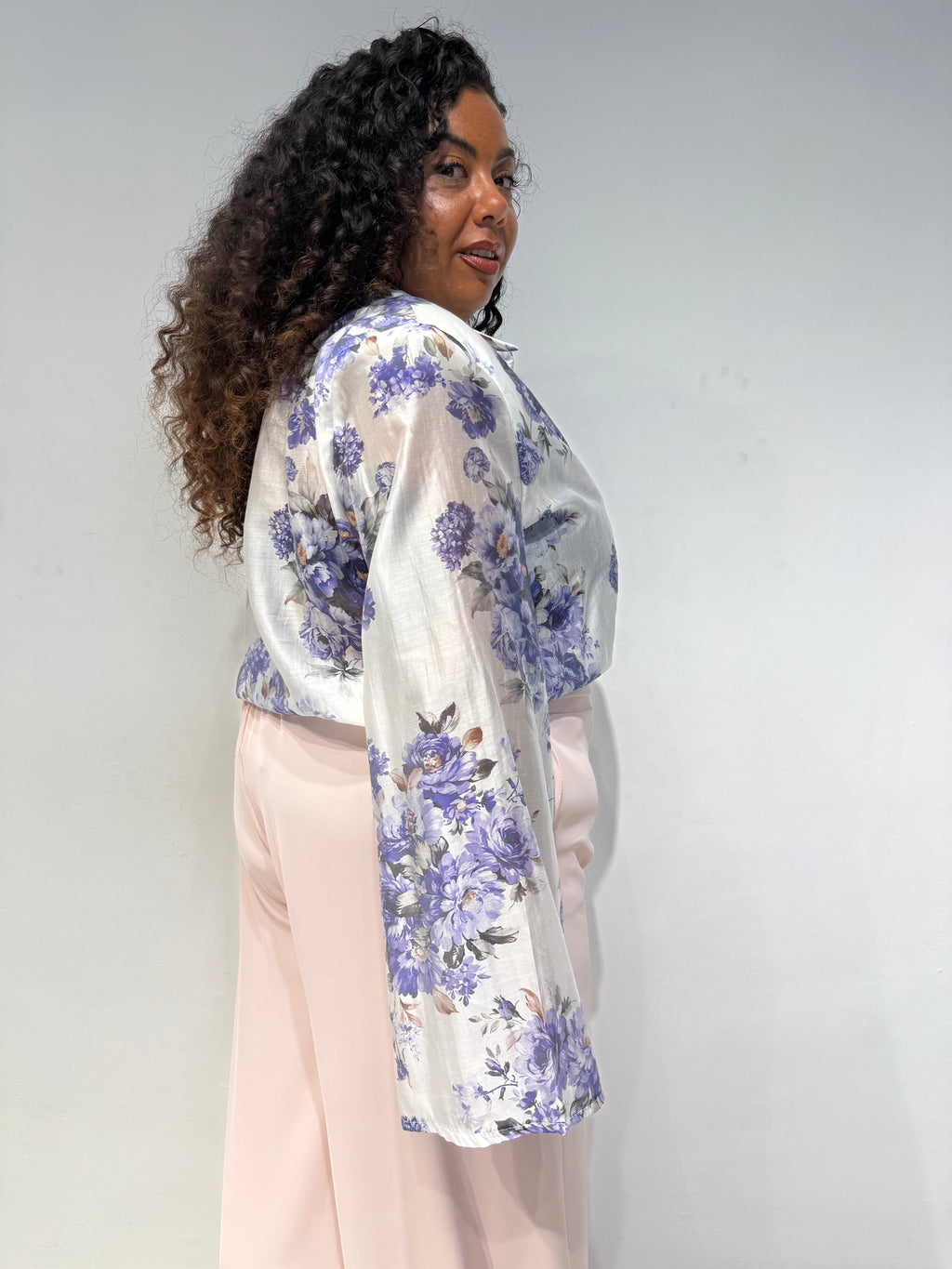 Camicia spalline Flowers Viola