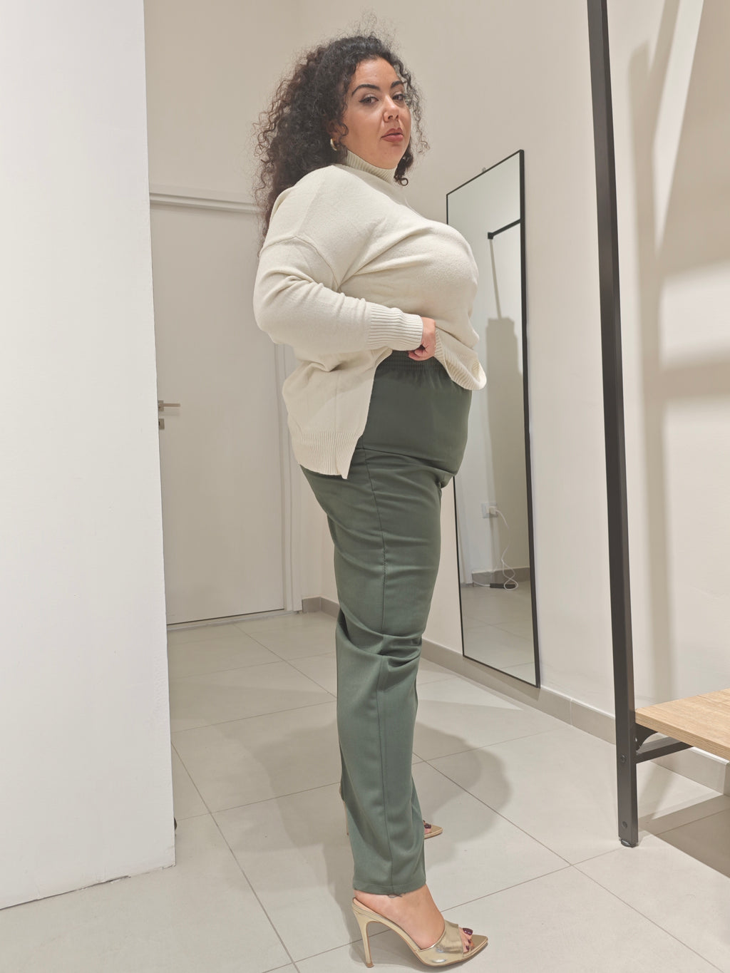 Pantaloni Basic Verde
